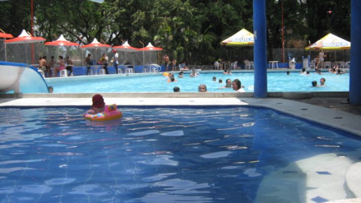 Pasadia Tocaima Tobogan Piscina7